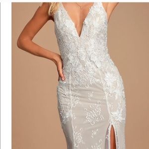 Lulu's Ivory Lace Maxi Dress with Plunge V-Neck